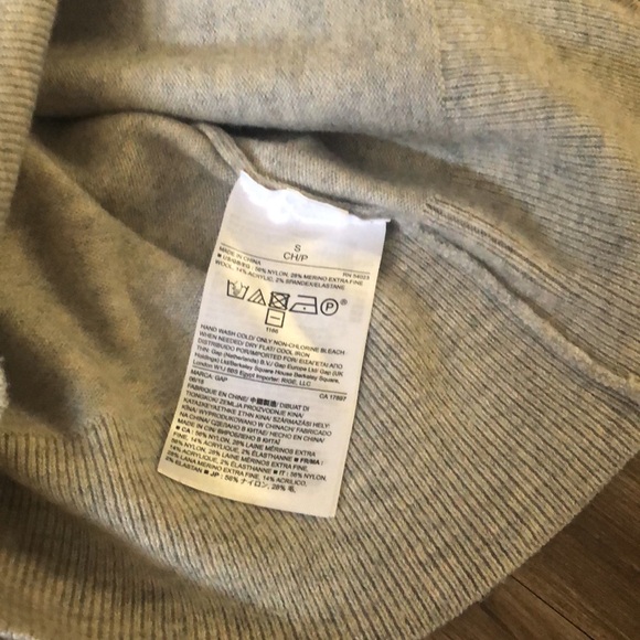 Gap hooded sweater - Picture 5 of 5